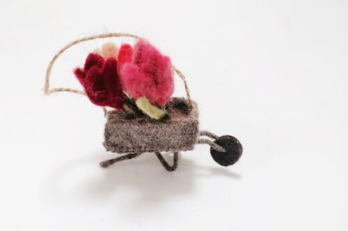 Filz Anhänger - eine Ladung Tulpen bunt