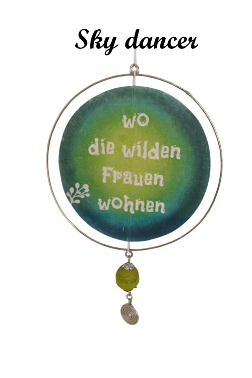 Sky dancer Wilde Frauen
